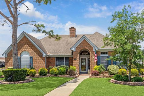 2419 Londonderry Dr, Pearland, TX, 77581-5163 | Card Image