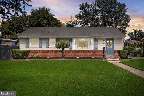56 Nassau Rd, LUMBERTON, NJ, 08048-3075 | Card Image