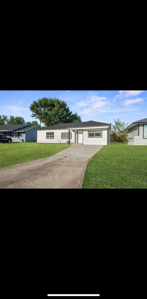 10602 Buffum St, Houston, TX, 77051-4112 | Card Image