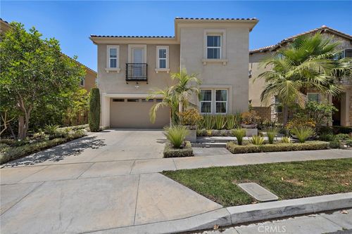 27 Heron, Lake Forest, CA, 92630-1452 | Card Image