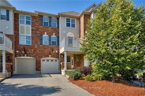 3057 Dewridge Ave, Oakville, ON, L6M5J1 | Card Image