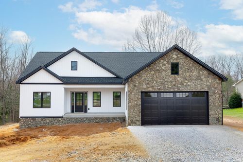 37 Twin Lake Dr, Bedford, VA, 24523 | Card Image