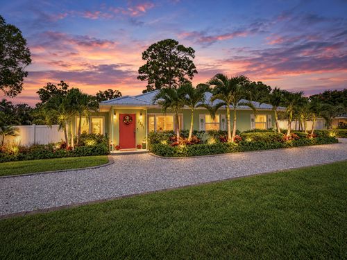 2201 Bonita Ave, Vero Beach, FL, 32960-2934 | Card Image
