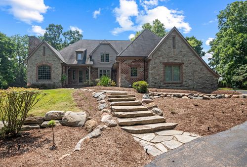 1695 Standish Ct, Bloomfield Hills, MI, 48302-1347 | Card Image