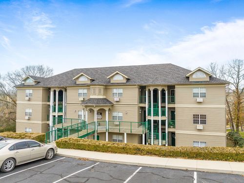 3-813 Holiday Rdg, Branson, MO, 65616-8420 | Card Image