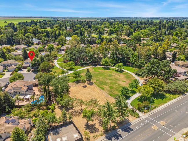5604 Guthrie Place, House other with 5 bedrooms, 4 bathrooms and null parking in Davis CA | Image 50