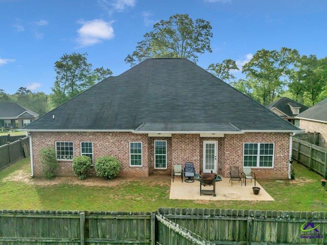 404 Hunts Landing Dr, House other with 3 bedrooms, 2 bathrooms and null parking in Kathleen GA | Image 4