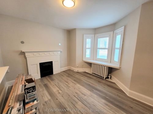 2-846 Broadview Ave, Toronto, ON, M4K2R1 | Card Image