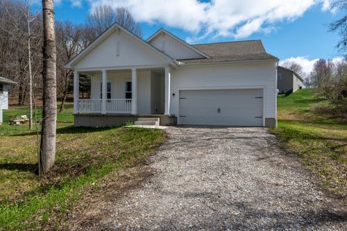 3062 Apple Valley Dr, Howard, OH, 43028-9321 | Card Image