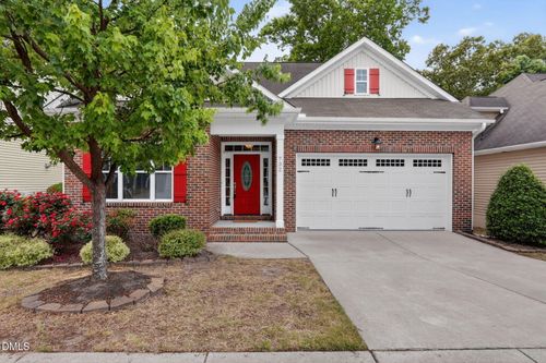 732 Varina Ln, Fuquay Varina, NC, 27526-5276 | Card Image