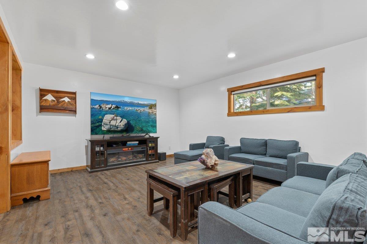 Residential in Stateline