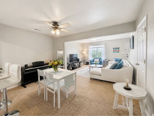 1672 Canyonwoods Dr, Ogden, UT, 84404-5930 | Card Image