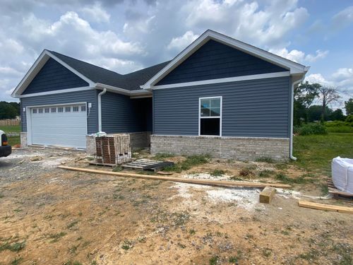 36 Fieldstone Cir, Cadiz, KY, 42211-7301 | Card Image