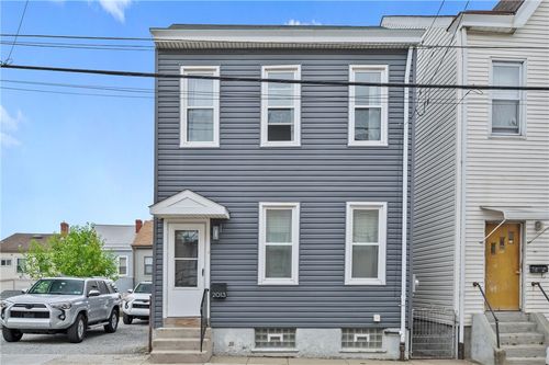 2013 Straubs Lane, Troy Hill, PA, 15212 | Card Image