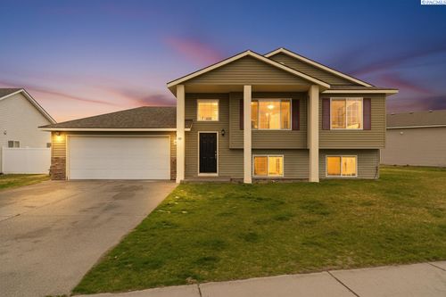 5808 Hudson Dr, Pasco, WA, 99301-6772 | Card Image