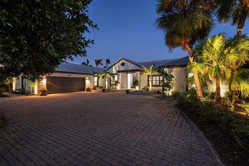 355 W Royal Flamingo Dr, SARASOTA, FL, 34236-1815 | Card Image