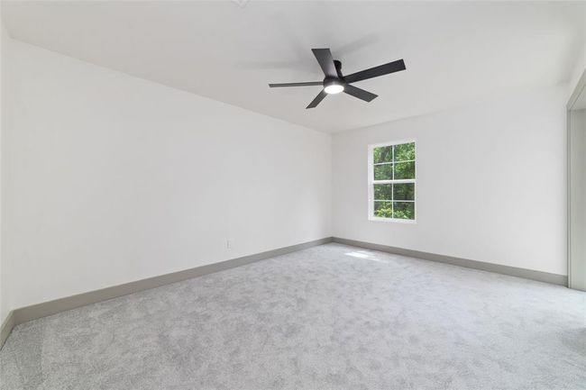 11931 S Red Cedar Cir, House other with 5 bedrooms, 4 bathrooms and 2 parking in The Woodlands TX | Image 25