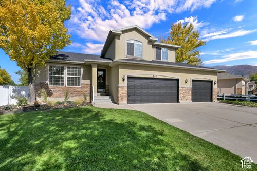 247 E 1500 S, Kaysville, UT, 84037-4052 | Card Image