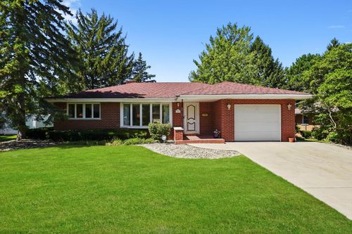 830 Thomas St, Chicago Heights, IL, 60411-1956 | Card Image