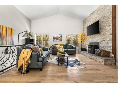 79 Beaver Rd, Idaho Springs, CO, 80452-9785 | Card Image