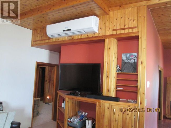 5305 Meadow Creek Cres, House other with 4 bedrooms, 3 bathrooms and 5 parking in Celista BC | Image 40