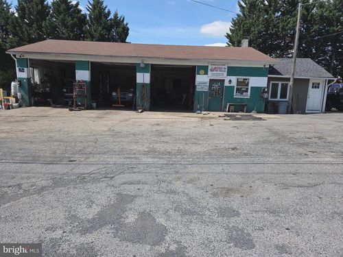 545 Front Royal Pike, Winchester, VA, 22602-7322 | Card Image