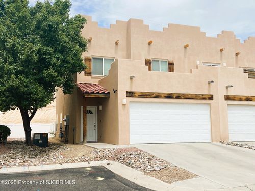 1912 Hollyhock Cir, Farmington, NM, 87401-2425 | Card Image