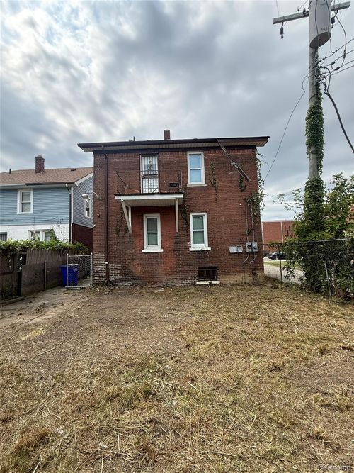 13626 Kentucky St, Detroit, MI, 48238-2367 | Card Image