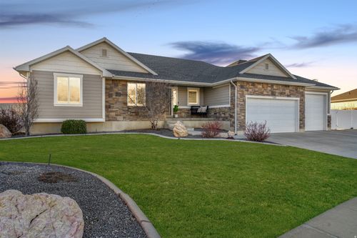 1302 S 4350 W, Syracuse, UT, 84075-7161 | Card Image