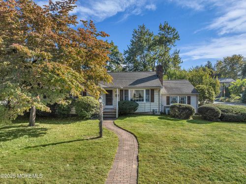 1 Memorial Dr, East Brunswick, NJ, 08816-2248 | Card Image