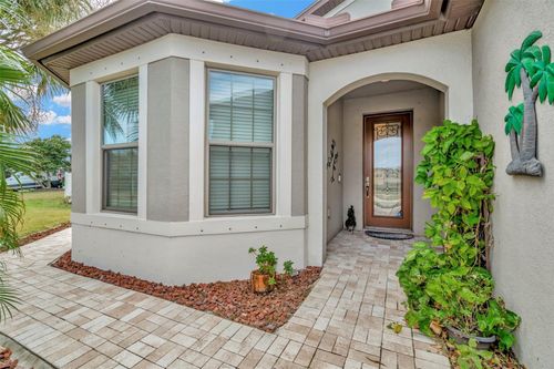 16340 Treasure Point Dr, WIMAUMA, FL, 33598-4088 | Card Image