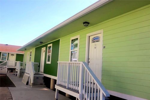 7-868 Gonzales St, Robstown, TX, 78380-2510 | Card Image