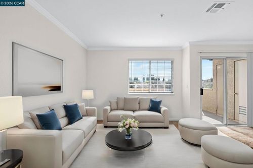 396-440 Bollinger Canyon Ln, San Ramon, CA, 94582-9024 | Card Image