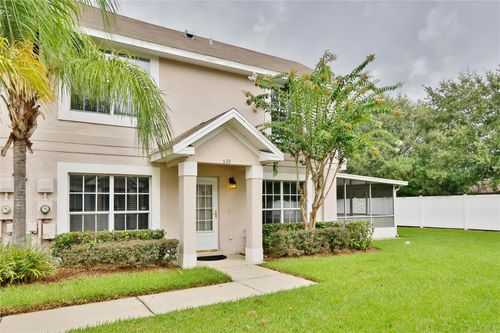 539 Kensington Lake Cir, BRANDON, FL, 33511-3884 | Card Image