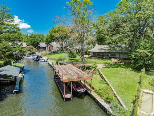 102 Northwood Pl, Enchanted Oaks, TX, 75156-9014 | Card Image