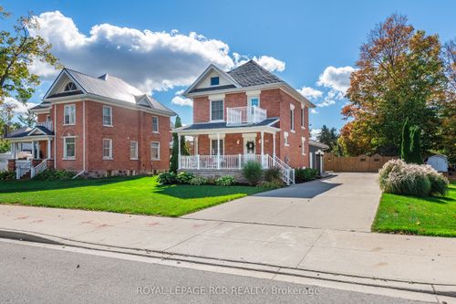 clifford-61 Elora St N, Clifford, ON, N0G1M0 | Card Image