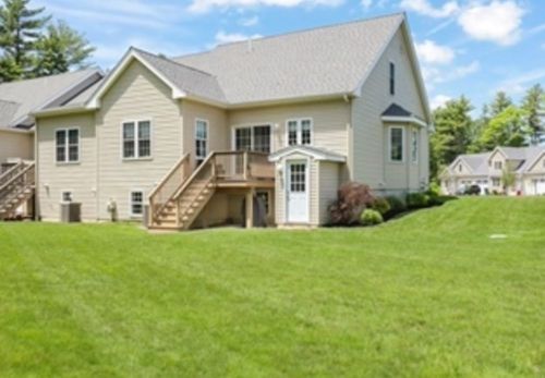 20-20 Santana Way, Carver, MA, 02330-3201 | Card Image