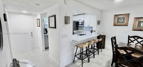 1060-2615 Ne 3rd Ct, Boynton Beach, FL, 33435-1401 | Card Image