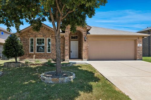333 Pin Cushion Trl, Burleson, TX, 76028-1587 | Card Image