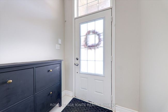 2 - 2603 Deputy Minister Path, Condo with 3 bedrooms, 3 bathrooms and 1 parking in Oshawa ON | Image 5