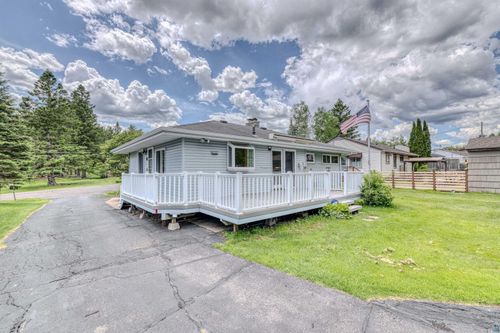 2113 Hutchinson Rd, Duluth, MN, 55811 | Card Image