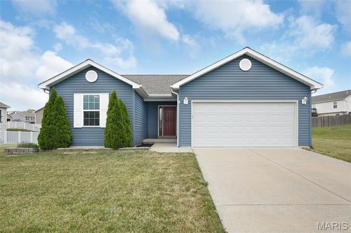 120 Jamison Connor Dr, Winfield, MO, 63389-3653 | Card Image