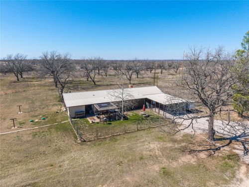 15217 Highway 6, Carbon, TX, 76435-2427 | Card Image