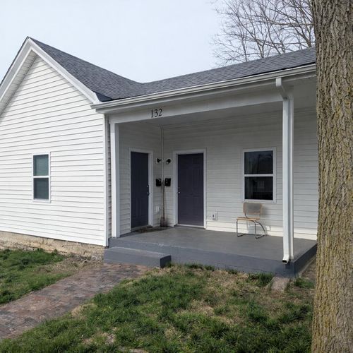 132 W 7th St, Paris, KY, 40361-1435 | Card Image
