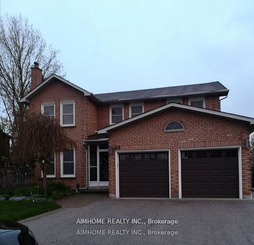 98 Keffer Cir, Newmarket, ON, L3X1R8 | Card Image