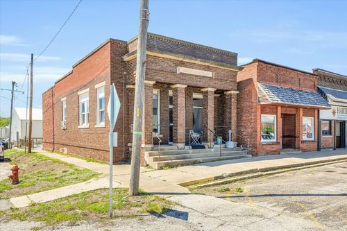 121 East Ave, Ogden, IL, 61859-9564 | Card Image