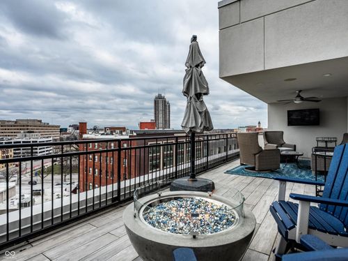 unit-702-333 Massachusetts Ave, Indianapolis, IN, 46204-2070 | Card Image