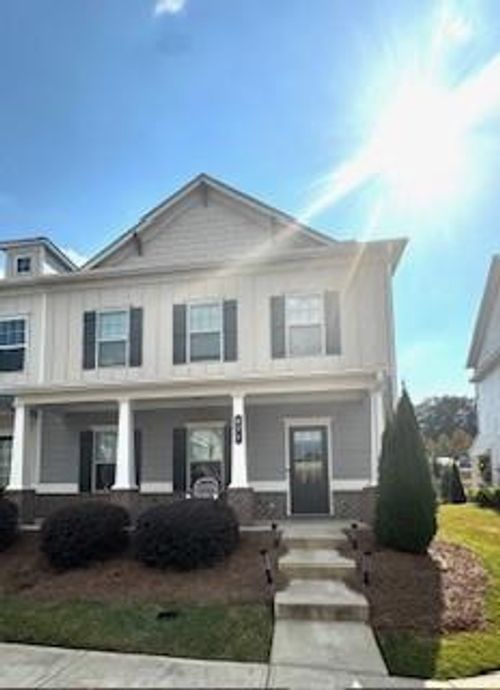 622 Green St, Lawrenceville, GA, 30046-6054 | Card Image