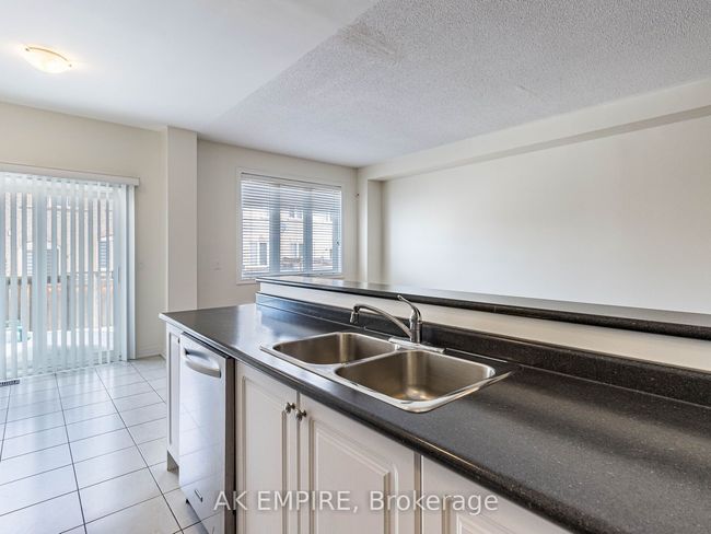 856 Miltonbrook Cres, House attached with 4 bedrooms, 3 bathrooms and 2 parking in Milton ON | Image 21