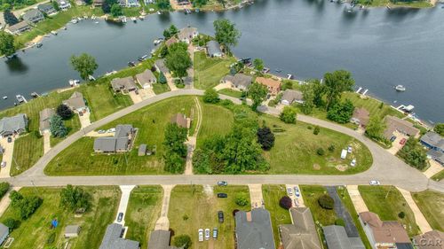 13912 Grandpoint Dr, Cement City, MI, 49233-9648 | Card Image